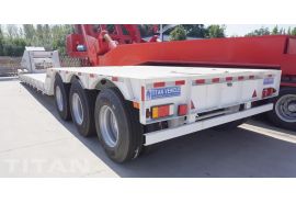 Une remorque à col de cygne Lowboy de 80 tonnes sera envoyée au Zimbabwe