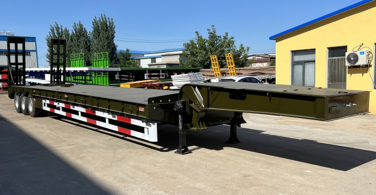 Camion semi-remorque surbaissé à 4 essieux de 100 tonnes à vendre en Guinée