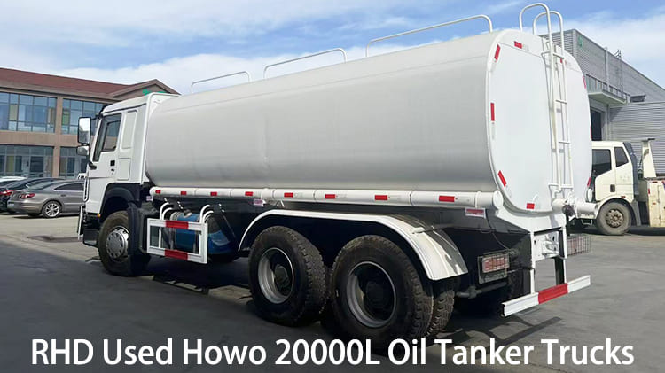 Camions-citernes d'occasion Howo 20000L à vendre en Papouasie-Nouvelle-Guinée