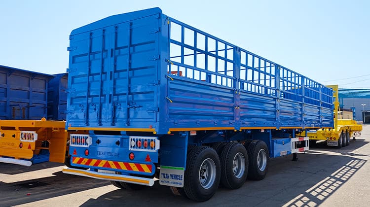 Remorques semi-remorques de transport d'animaux de 60 tonnes à vendre en Mauritanie
